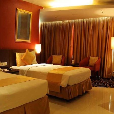 Horison Balairung Jakarta Luaran gambar