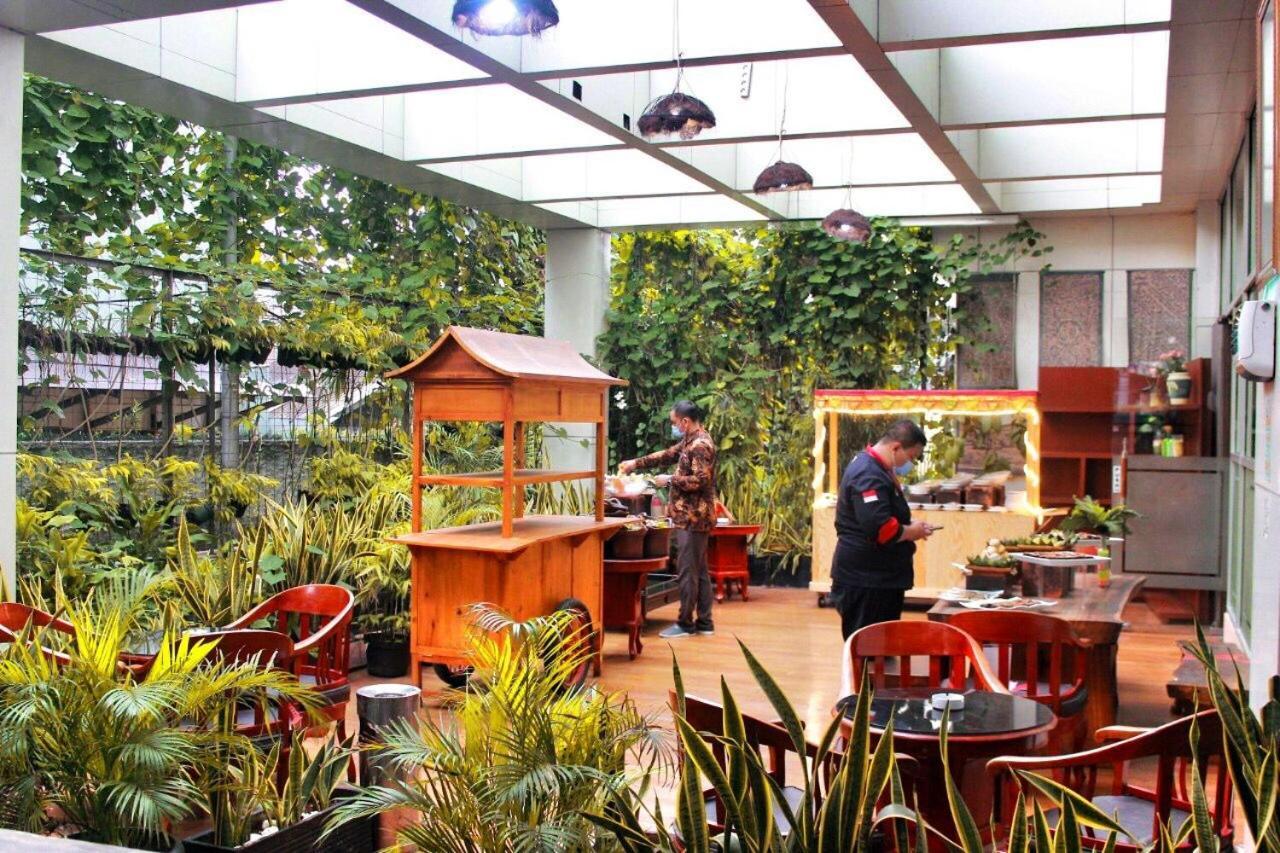 Horison Balairung Jakarta Luaran gambar