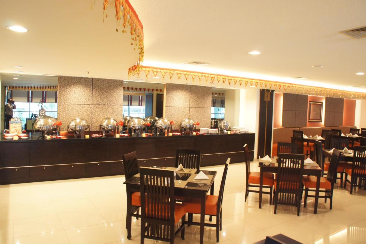 Horison Balairung Jakarta Luaran gambar