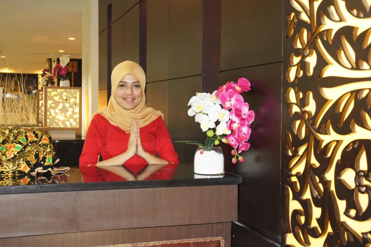 Horison Balairung Jakarta Luaran gambar